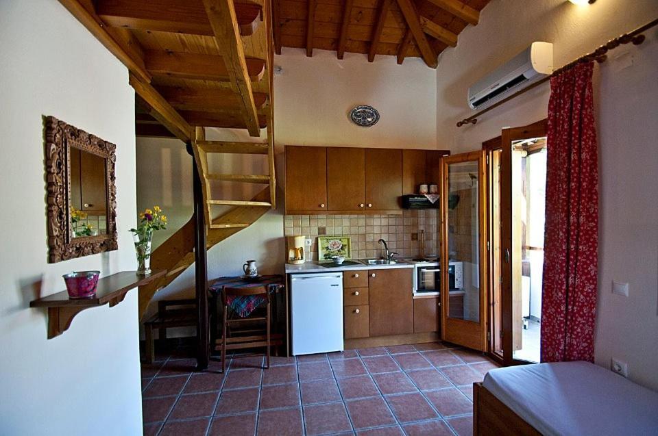 Katikies Stamatias Studios & Maisonettes Agnontas Екстер'єр фото